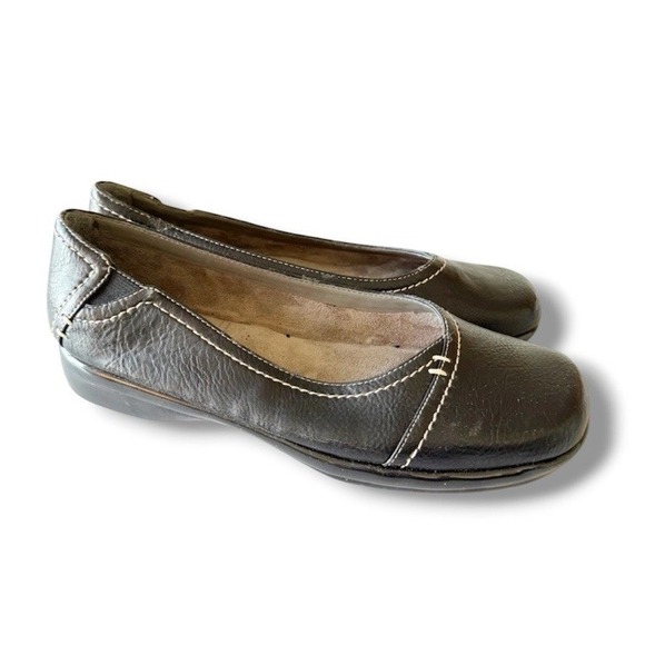 Aerosoles Stitch N Turn Loafers Women's Sz 8 Black Slip On Ballet Flats Comfort - Picture 1 of 11